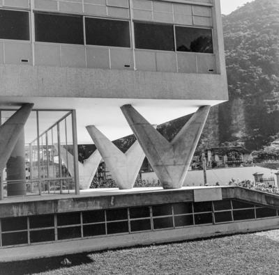 Hospital SulAmérica, atual Hospital Federal da Lagoa, projeto de Oscar Niemeyer, Helio Uchoa e Burle Marx