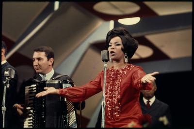 Elza Soares - IV Festival de MPB