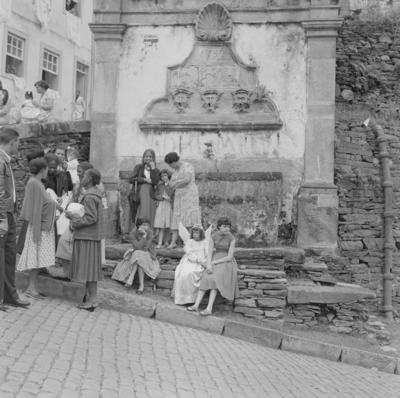 Semana Santa - Descida de Jesus Cristo da cruz e procissão