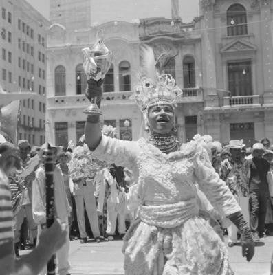 Desfile de agremiação carnavalesca