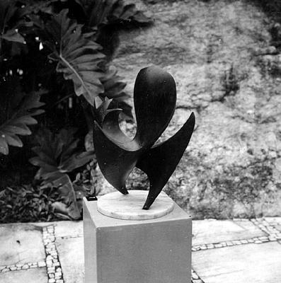 Esculturas de Alfredo Ceschiatti, "Galo".