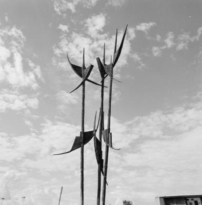 Monumento à Cultura, escultura de Bruno Giorgi