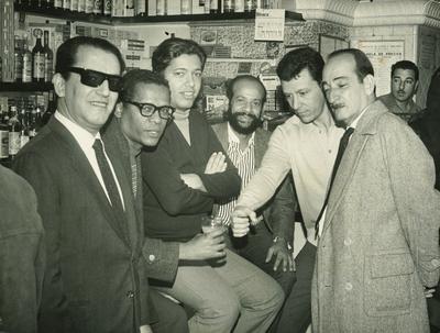 Confraternização no bar