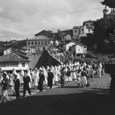 Semana Santa - Descida de Jesus Cristo da cruz e procissão