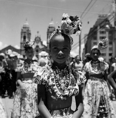 Desfile de agremiação carnavalesca
