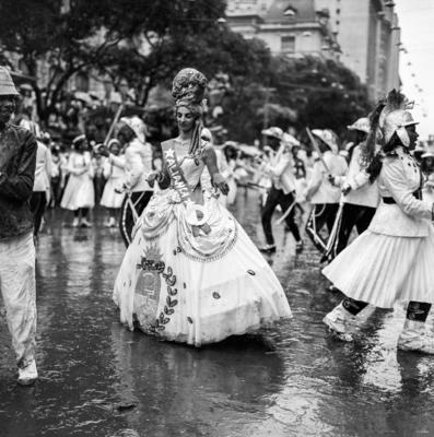 Desfile da escola da escola de samba Império Serrano
