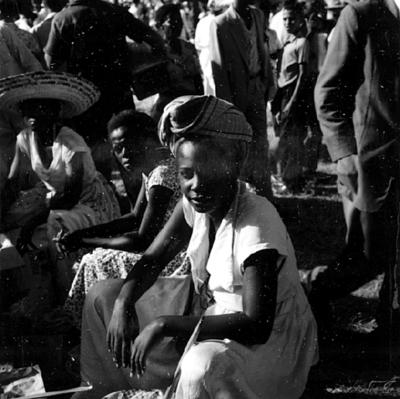 Vendedora de acarajé na procissão de Nosso Senhor dos Navegantes