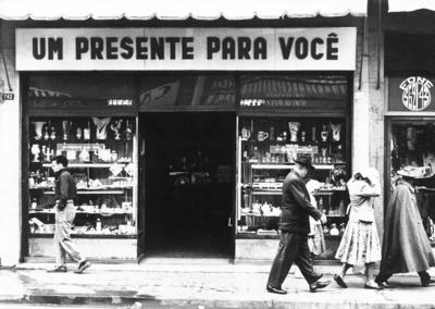 Paranoia: “os comerciantes são piedosos"