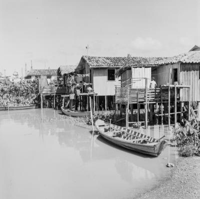 Rio Guamá, palafitas flutuantes