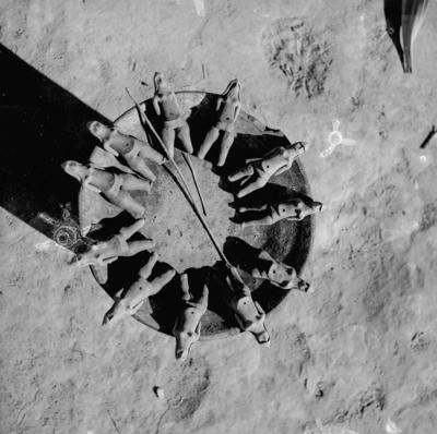 Bonecos e bonecas de cerâmica confeccionados pelo povo Karajá