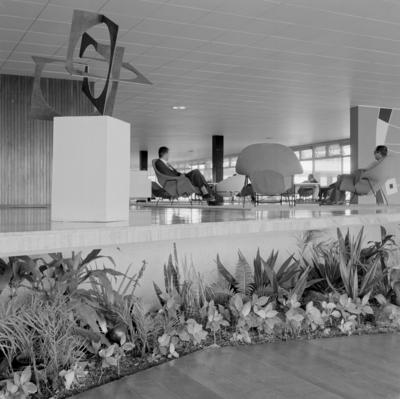 Escultura de Franz Weissman, no Brasíla Palace Hotel