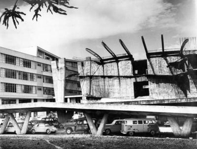 Conjunto da Assembleia Legislativa do Paraná (ALEP), situado no Centro Cívico