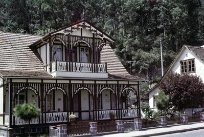 Casa com varanda