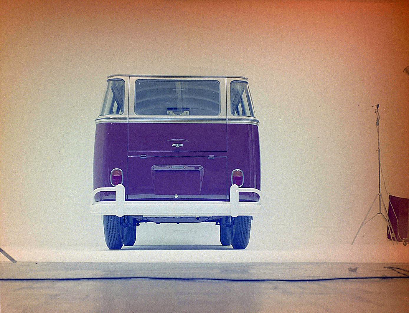 Campanha publicitária da agência Alcântara Machado para o automóvel Volkswagen Kombi