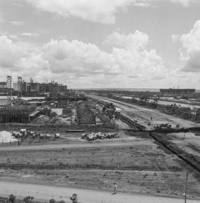 Construção de edifícios residenciais projetados para os Institutos de Aposentadoria e Pensões