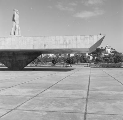 Monumento Nacional aos Mortos da Segunda Guerra Mundial, o Monumento aos Pracinhas