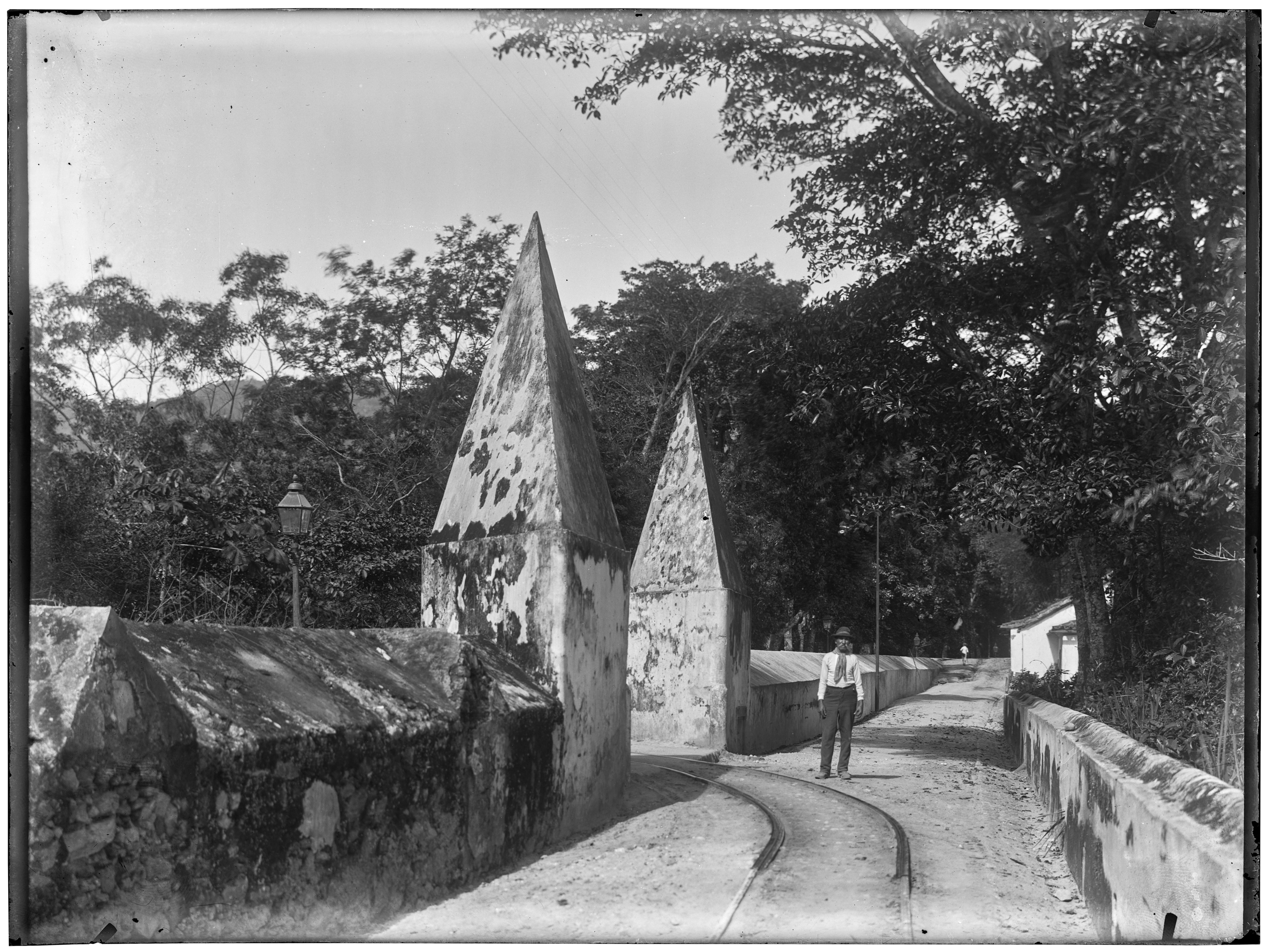 As pirâmides do Aqueduto da Carioca