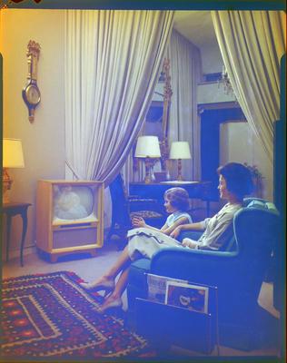 Campanha publicitária da agência Erwin Waise de São Paulo para o televisor Philips