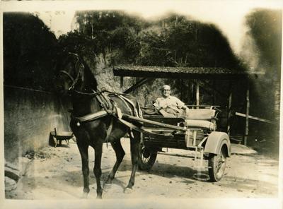 Orestes Barbosa na charrete