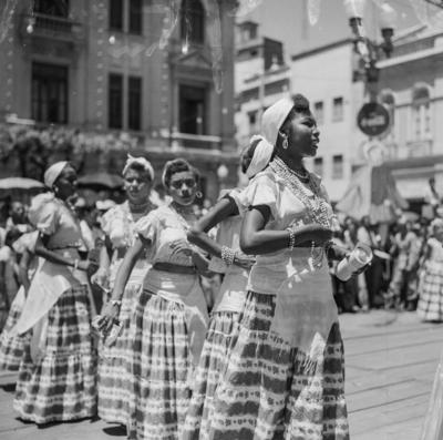 Desfile de agremiação carnavalesca