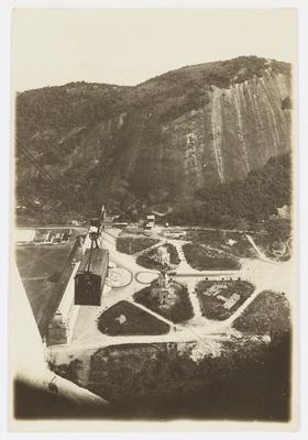Construção do bondinho do Pão de Açúcar