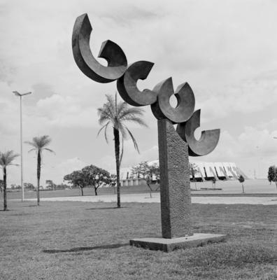 Dinamismo Olímpico, escultura de Bruno Giorgi