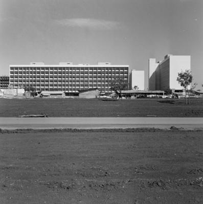 Edifícios residenciais projetados para os Institutos de Aposentadoria e Pensões