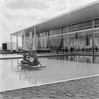 Escultura "As Iaras" ou "As Banhistas", de Alfredo Ceschiatti