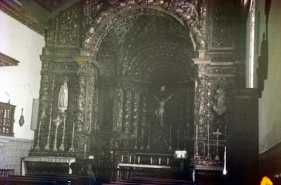 Igreja não identificada - altar