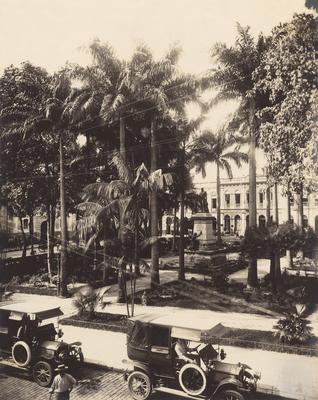Praça Visconde do Rio Branco, popularmente conhecida como Praça das Mercês