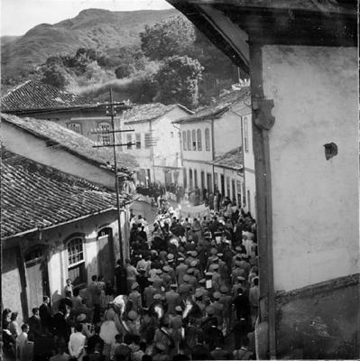Semana Santa - Descida de Jesus Cristo da cruz e procissão