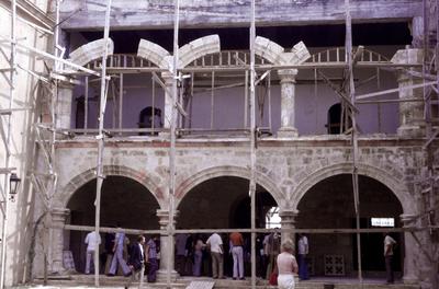 House of Gargoyles em obras de restauro