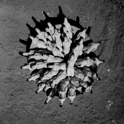 Bonecos e bonecas de cerâmica confeccionados pelo povo Karajá