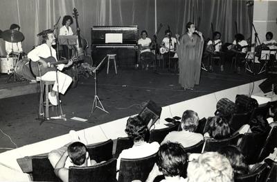 Elizeth Cardoso e Camerata Carioca