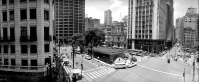 Vista da praça do Patriarca e igreja de Santo Antônio