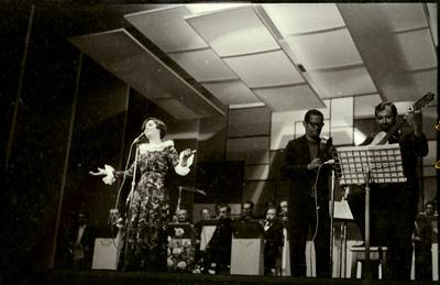 Marília Medalha e Elton Medeiros - I Bienal do Samba