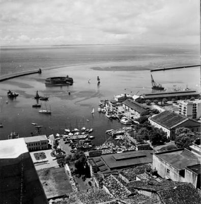 Baía de Todos os Santos a partir do Elevador Lacerda