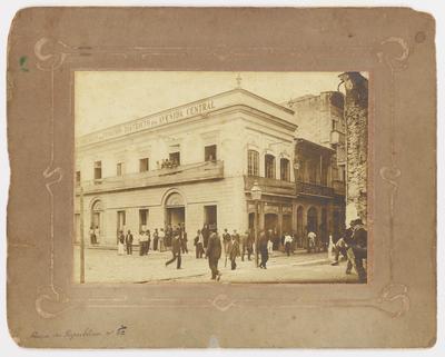Escritório do Primeiro Distrito da Avenida Central na Prainha