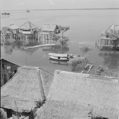 Palafitas flutuantes