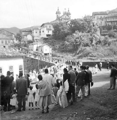 Semana Santa - Descida de Jesus Cristo da cruz e procissão