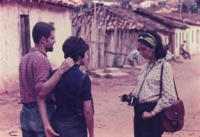 Lena Coelho dos Santos à direita