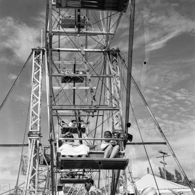 Roda-gigante na procissão de Nosso Senhor dos Navegantes, roda-gigante