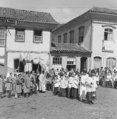 Semana Santa - Descida de Jesus Cristo da cruz e procissão