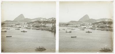 Baía de Guanabara, Cais Pharoux, Morro do Castelo e o Morro do Pão de Açucar