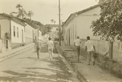 Da esquerda para direita: Mario Balaban, pessoa não identificada, Christian Schiel e pessoa não identificada