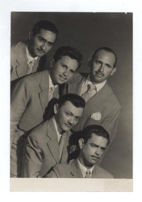 Vocalistas Tropicais