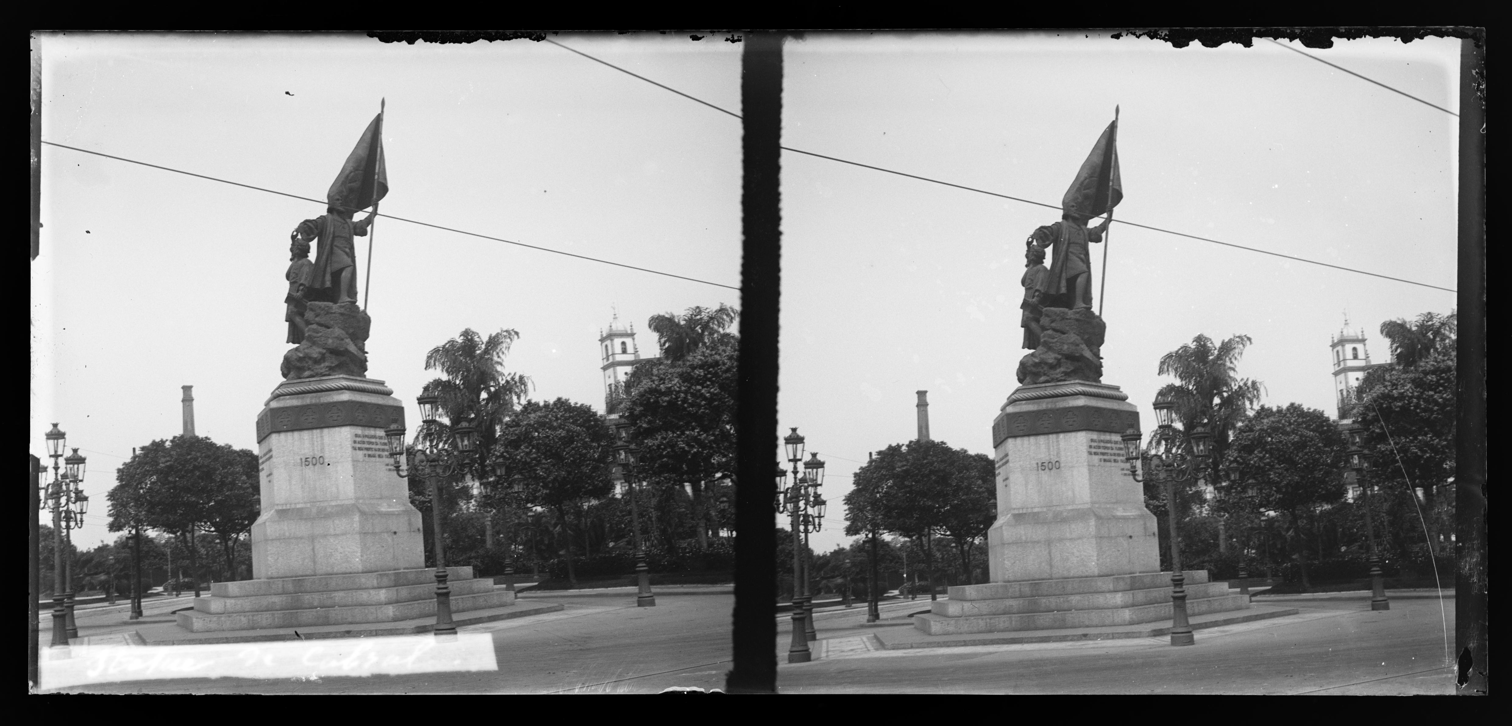Monumento em homenagem a Pedro Álvares Cabral