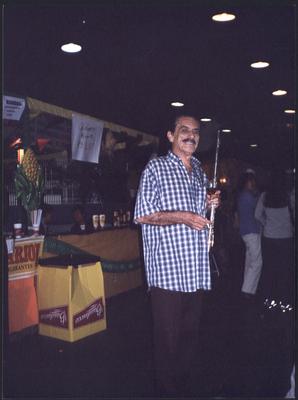 Carlos Poyares com a flauta