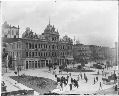 Vista do Largo da Carioca com o convento de Santo Antônio ao fundo