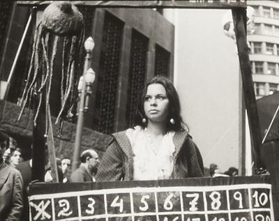 Fotograma do filme "O Profeta da Fome", de Maurice Capovilla